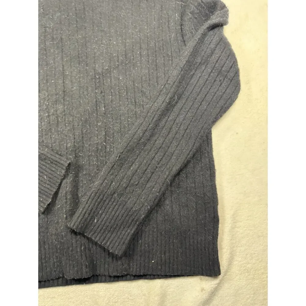 Banana Republic Men’s Large 100% Cashmere Sweater Black Cable Knit Crewneck